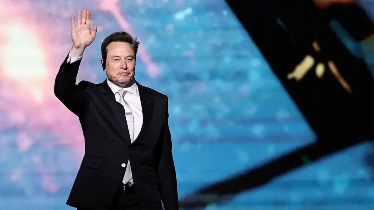 إيلون ماسك يكشف عن مفاجأة حول مستقبل الذكاء الاصطناعي